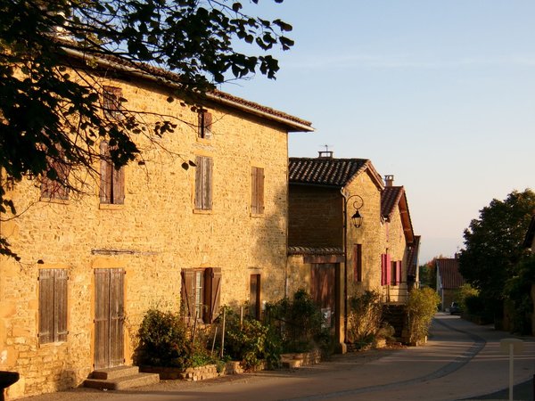 Louez un gîte en bord de lac dans l'Hérault